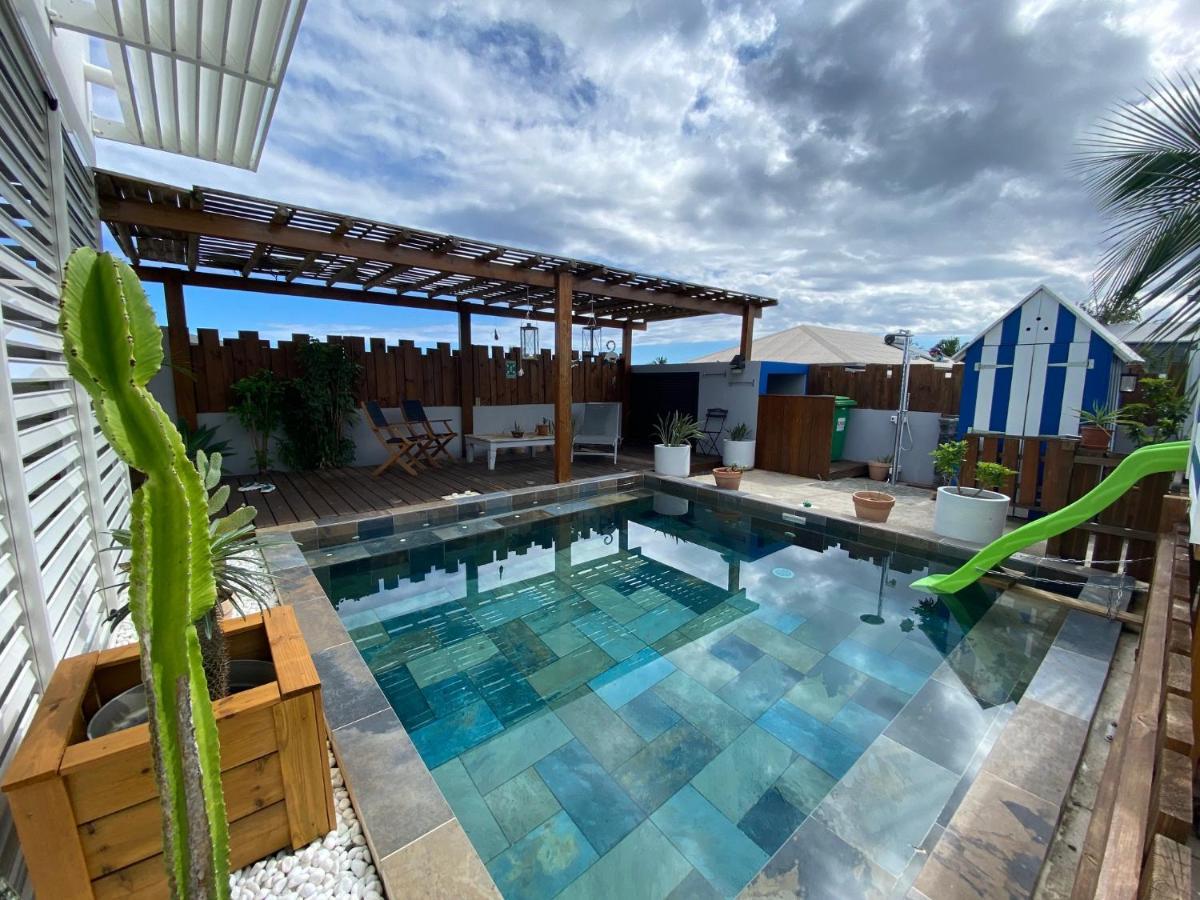 Maison Tonga Piscine /Jacuzzi Chambre De Luxe Сен-Пиер Екстериор снимка